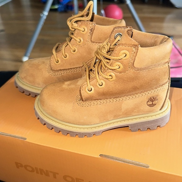 Timberland Premium 6In Waterproof Boot Wheat Nubuck 7C - Picture 1 of 9